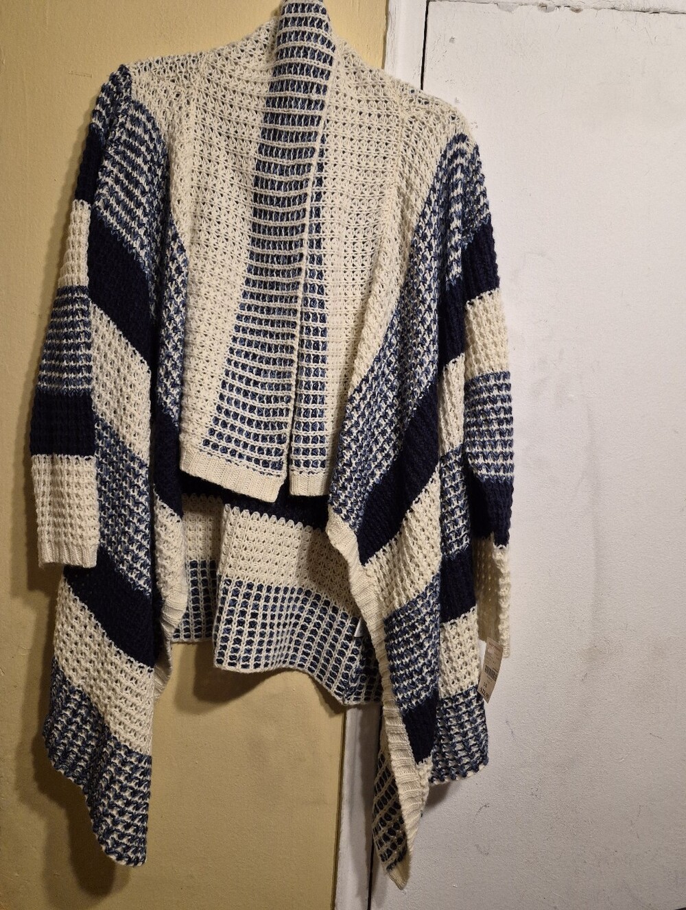 Derek Heart Plus Cream Open-front Knit Cardigan with Blue Accents - 2X